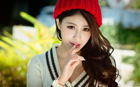 chinese girl sexy image|chinese girl profile pic.